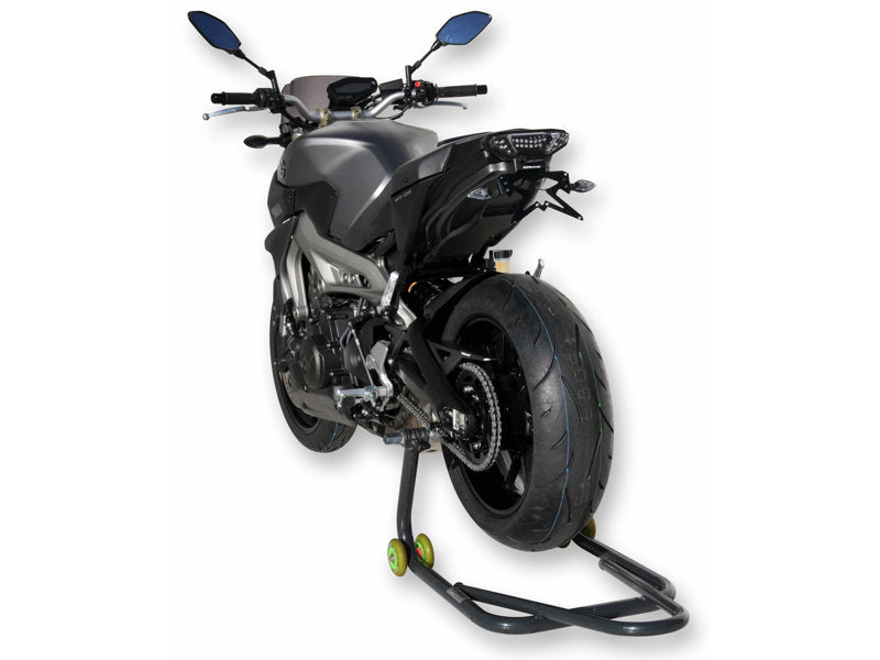 Yamaha MT-09 (14-16) Undertray by Ermax – Fast Bike Bits Ltd
